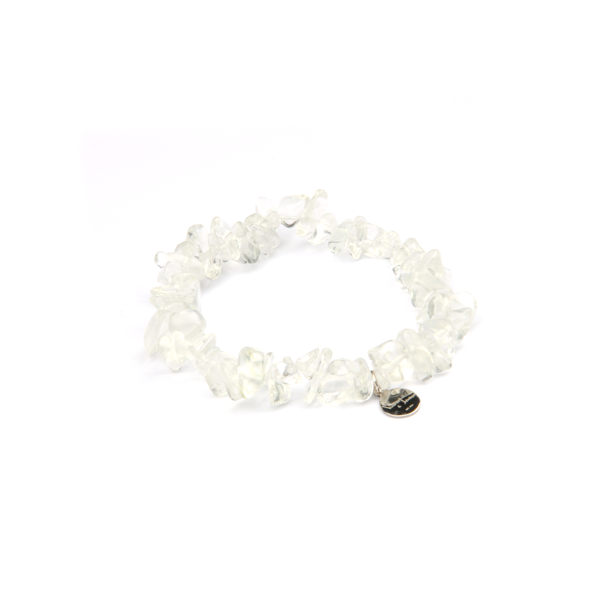 Minimalist chip crystal bracelet with raw-shaped clear quartz, offering a clean and versatile natural crystal look
