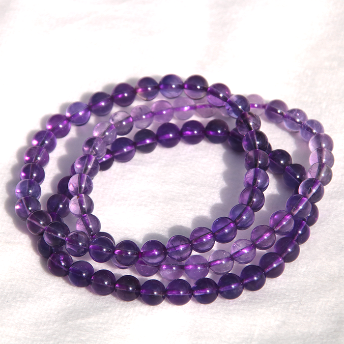 natural amethyst bracelet under the sun