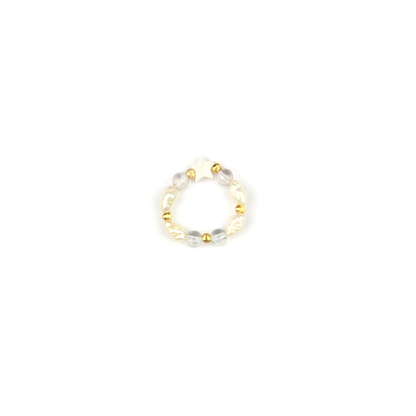 clear quartz  with fresh water pearl and 18k gold beaded ring trendy minimalist crystal jewelry for natural fashion