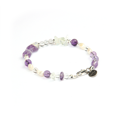 Elegant bracelet with freshwater pearls, 925 silver threaded cat’s eye beads, raw-shaped silver beads, opal, amethyst, and clear quartz