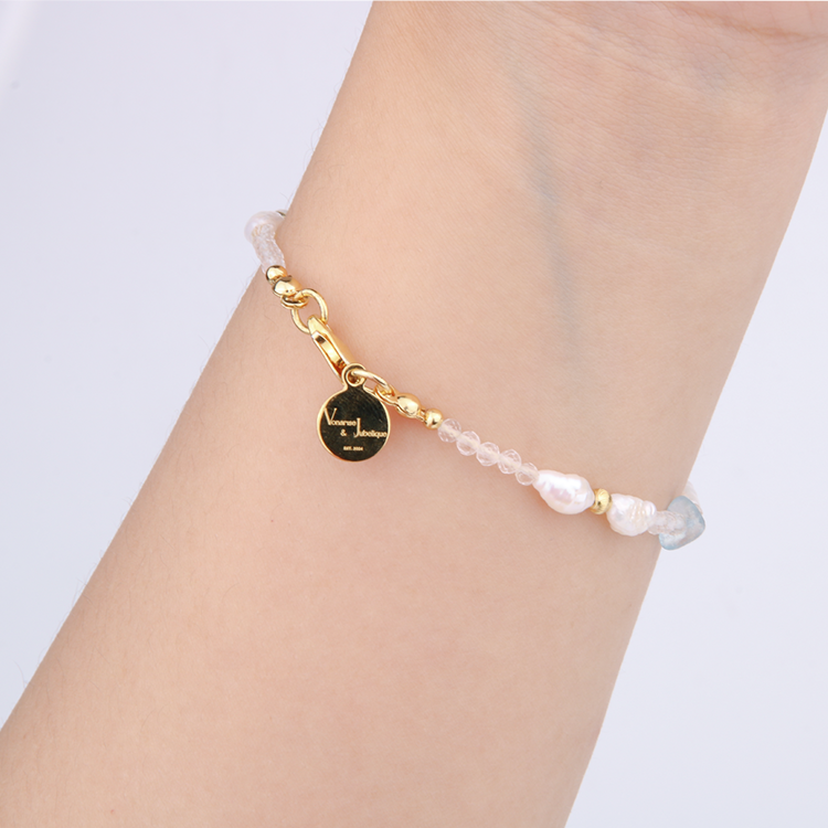 Minimalist crystal bracelet with freshwater pearls, chip aquamarine, 2mm faceted clear quartz, and 18K gold cat’s eye threaded beads, extra thin 2-5mm