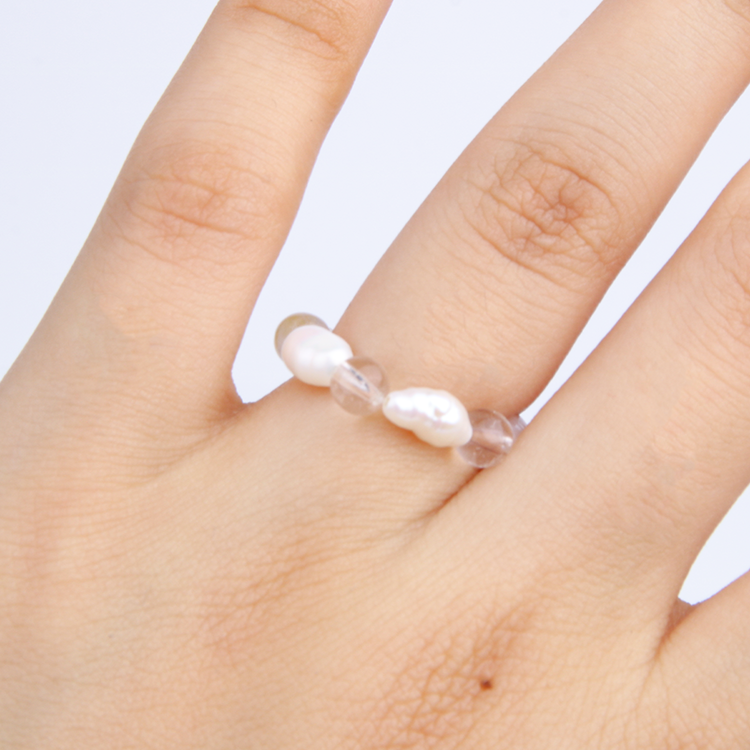 minimalist jewelry clear quartz with fresh water pearl natural crystal beaded ring for fashion outfit