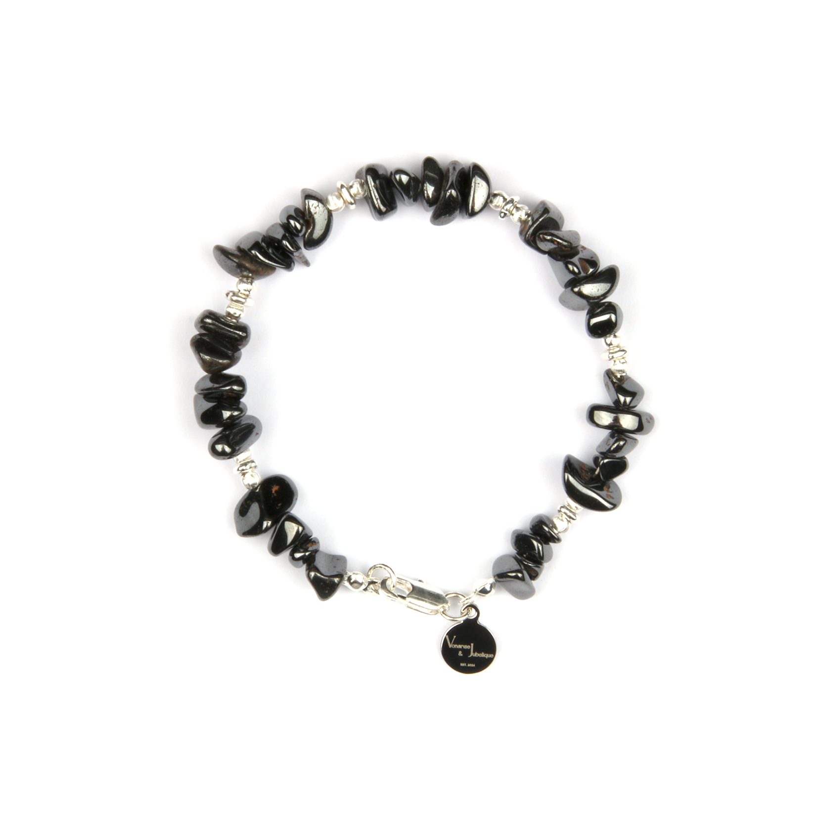Minimalist chip crystal bracelet with raw-shaped hematite, 925 silver cat’s eye threaded beads, and raw-shaped silver beads for a sleek metallic look